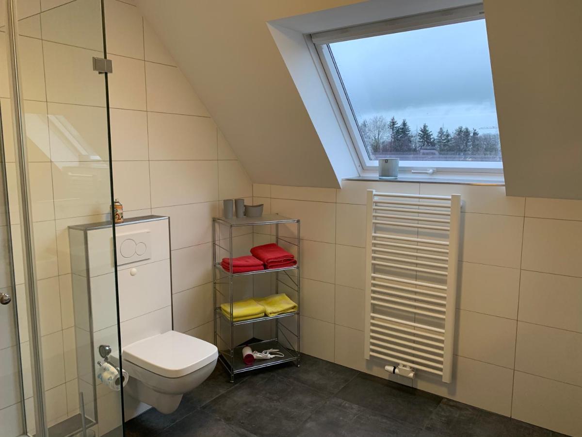 Ferienwohnung Henry ヴァルトロップ エクステリア 写真