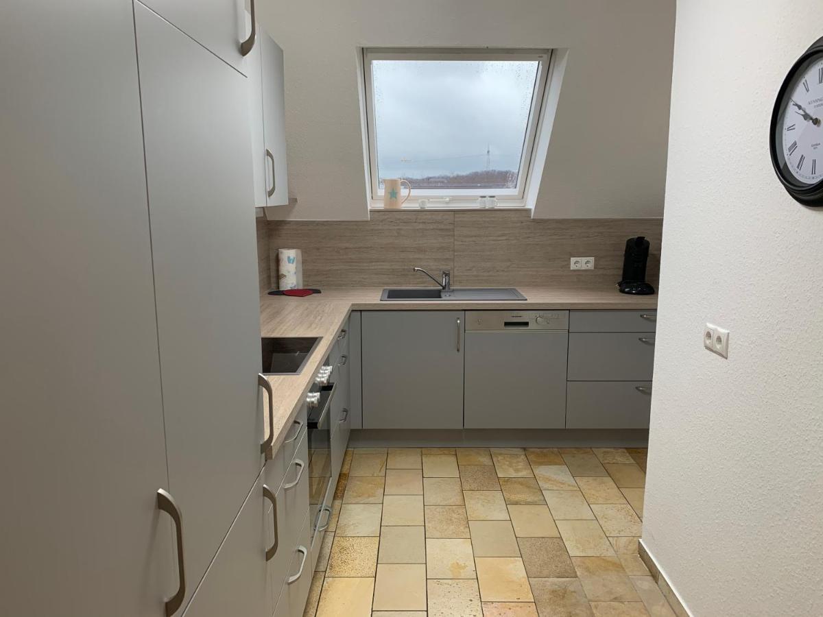 Ferienwohnung Henry ヴァルトロップ エクステリア 写真